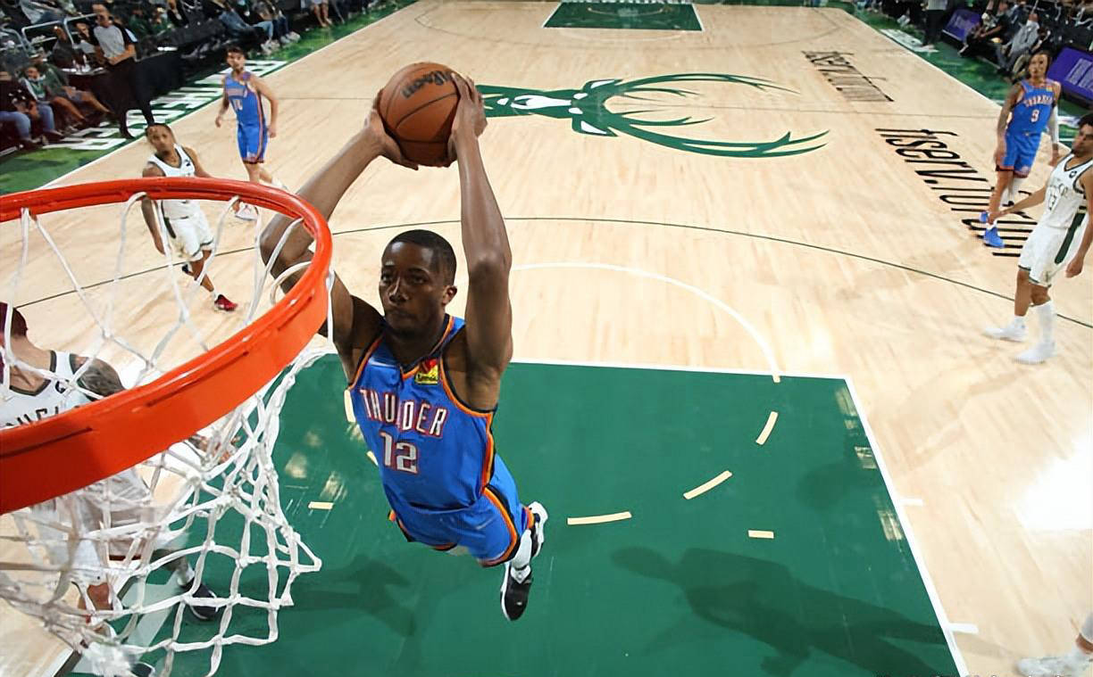 J9九游会转折点纽约尼克斯篮板制胜，西甲集结日攻防权衡，媒体盛赞，年轻球员得到机会的简单介绍