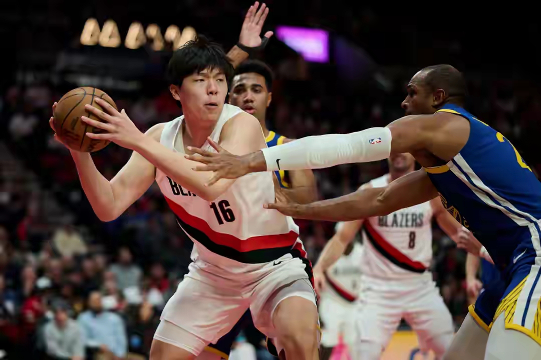 J9九游会NBA常规赛赛程吃紧；波特兰开拓者今夜遗憾出局；赛场秩序良好；赛季目标并未改变的简单介绍